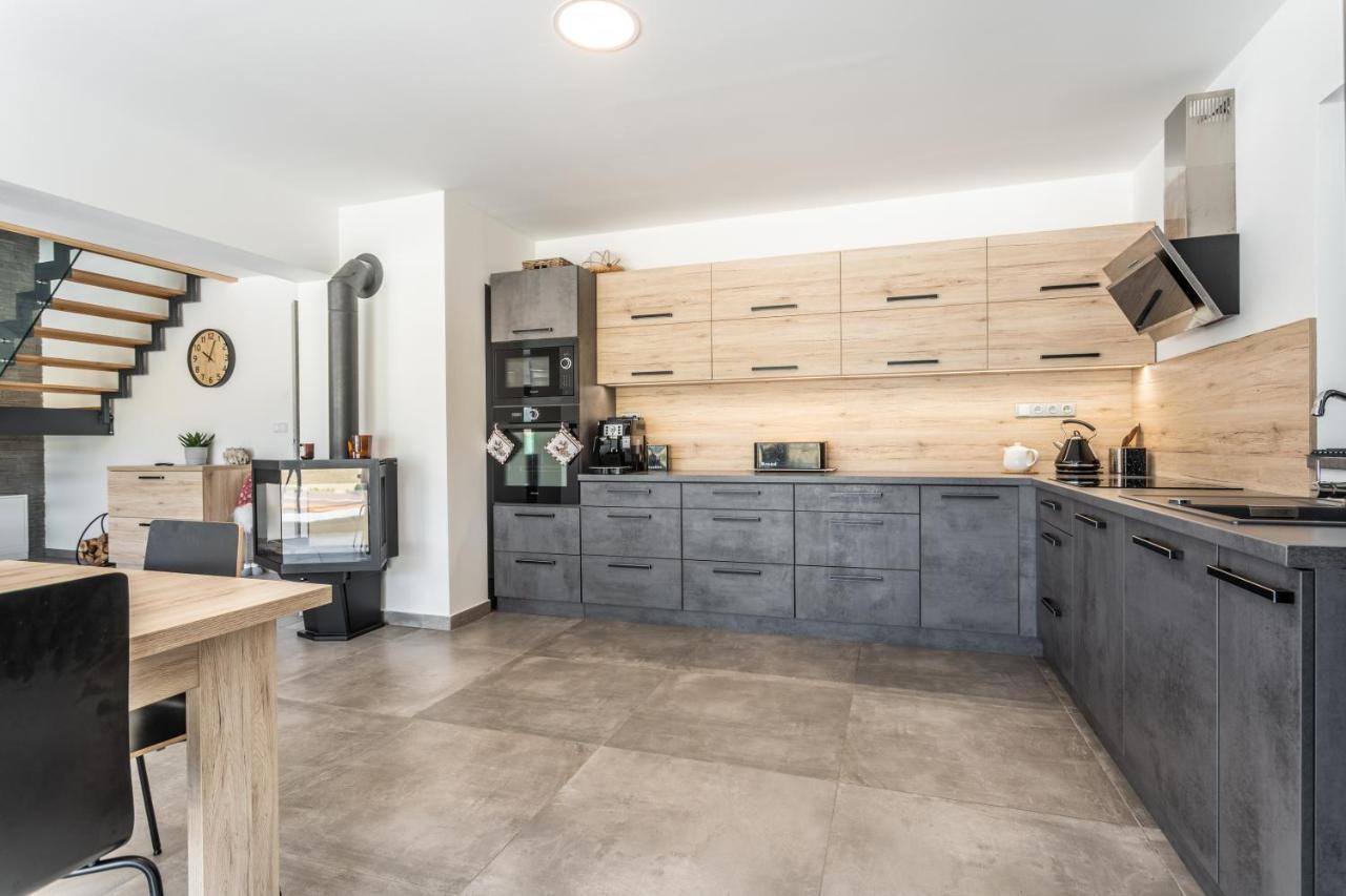 Apartman Sonnenberg - Klinovec โลชนา โปด กลิโนฟเซม ภายนอก รูปภาพ