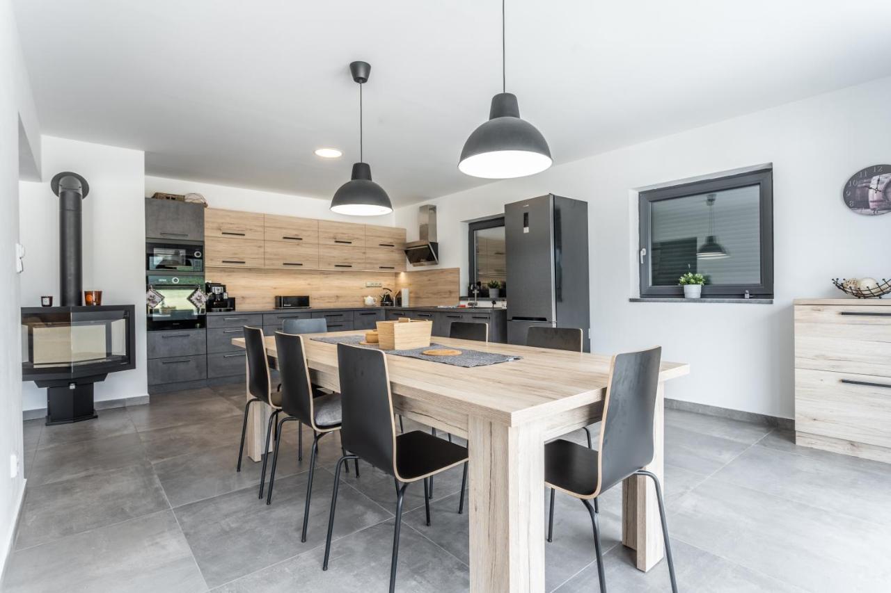 Apartman Sonnenberg - Klinovec โลชนา โปด กลิโนฟเซม ภายนอก รูปภาพ